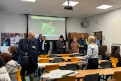 993794a9-d8d2-477e-aac7-023e44345e60